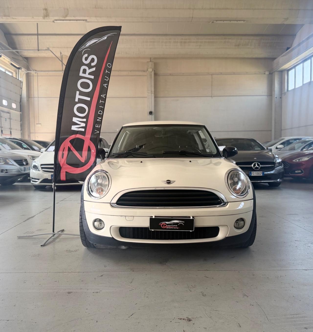 Mini 1.6 16V Cooper NEOPATENTATI