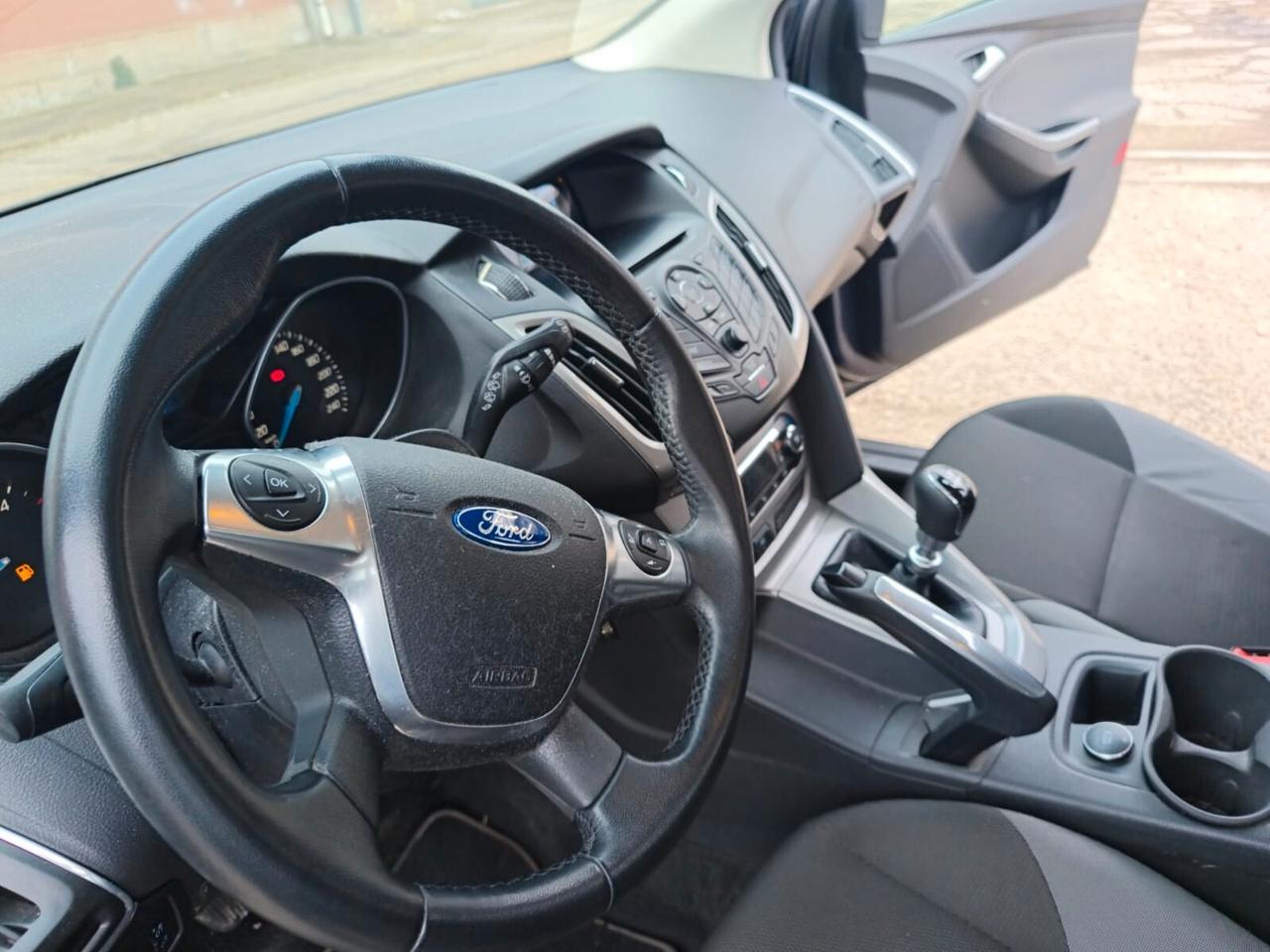 Ford Focus Sw 2013----1.6 Diesel