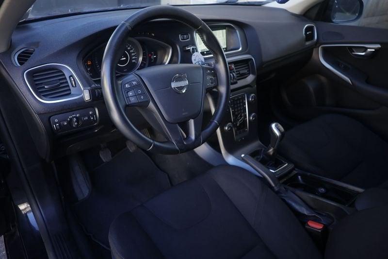 Volvo V40 D2 1.6 D Powershift Momentum Unicoproprietario