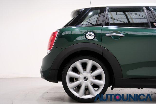 MINI Cooper SD 2.0 COOPER SD AUTOMATICA 5 PORTE