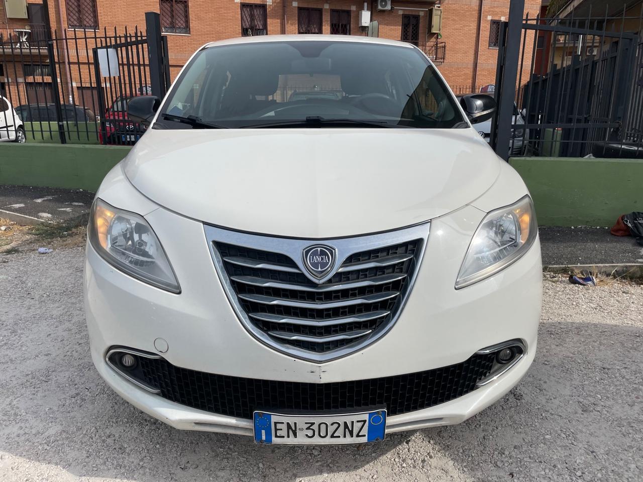 Lancia Ypsilon 1.3 MJT 16V 95 CV Platinum!!GARANZIA PRIVATA!!