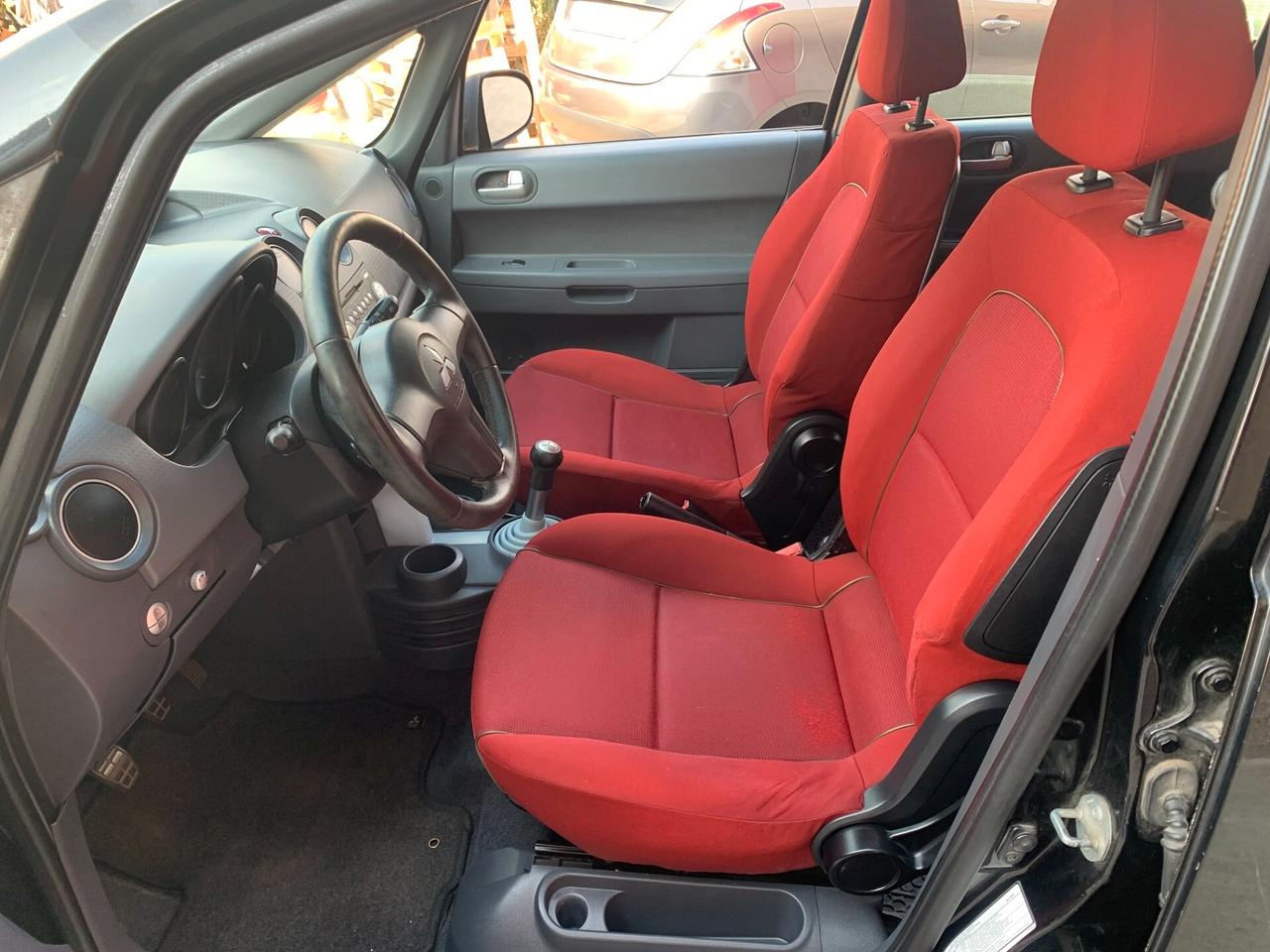 Mitsubishi Colt 1.3 16V 5p. Insport