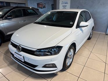 Volkswagen Polo 5p 1.0 tsi Comfortline 95cv App conn 15" Neopat