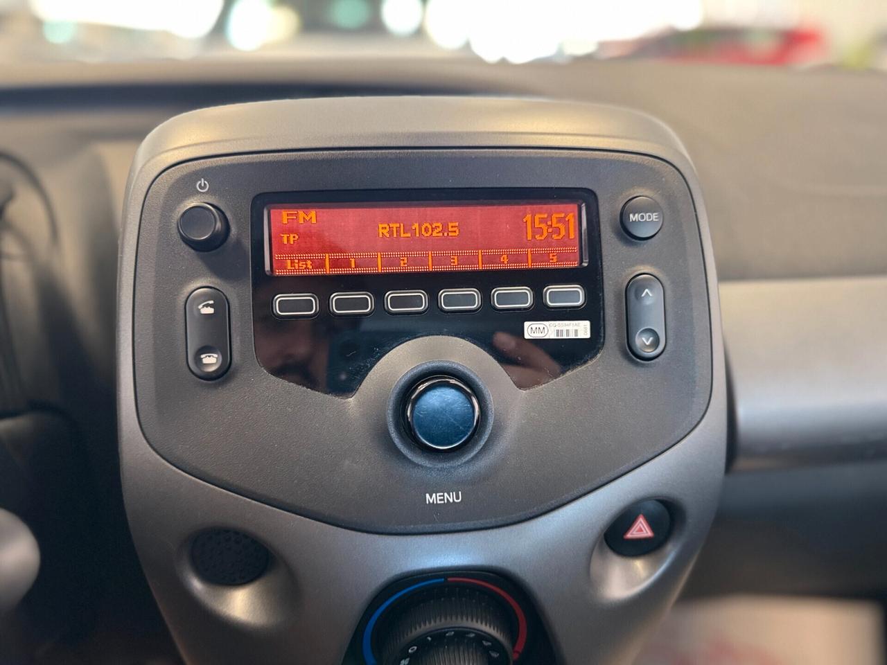 Toyota Aygo 1.0 VVT-i 72 CV 5 porte x-cite