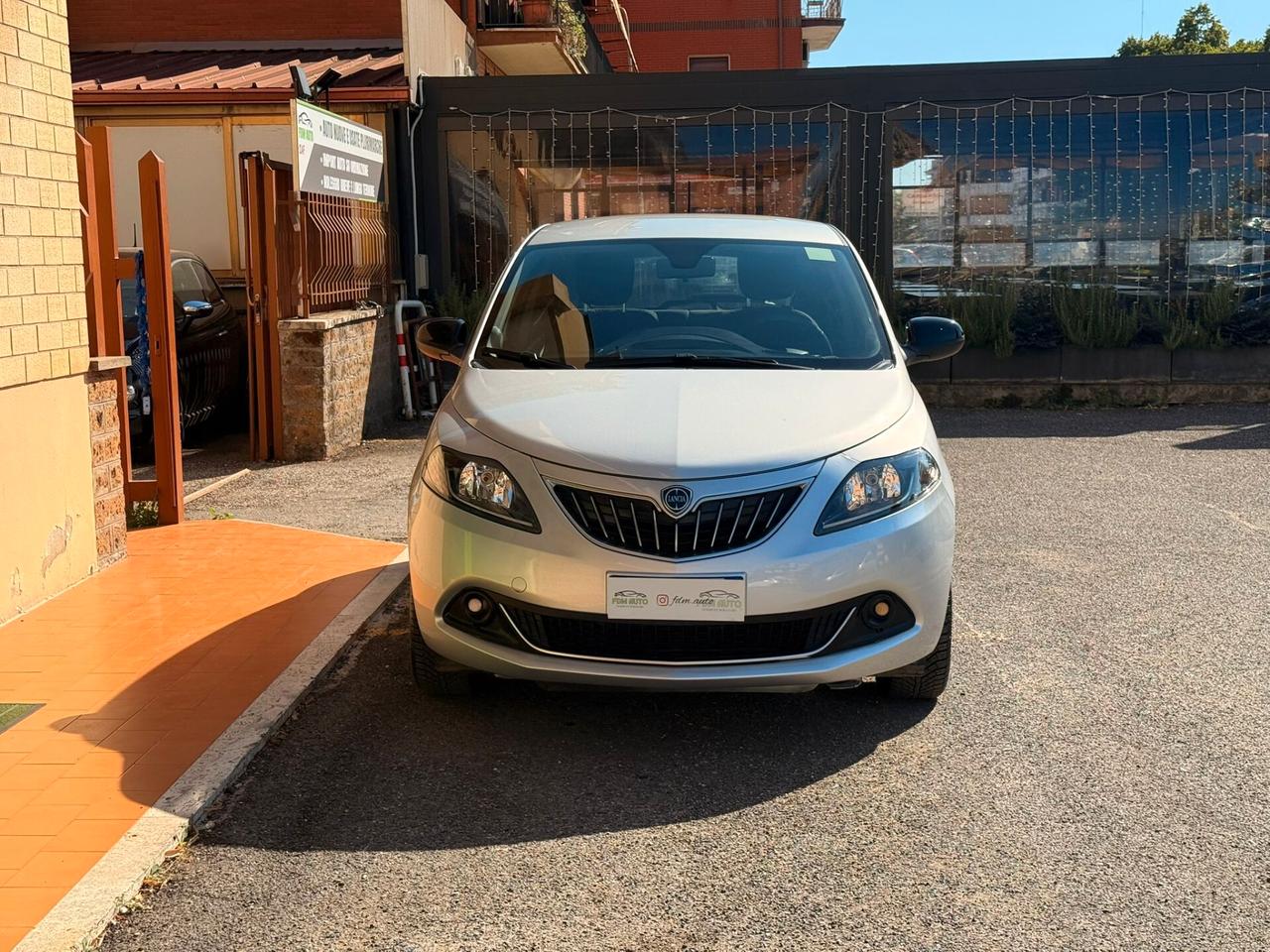 Lancia Ypsilon 1.0 FireFly 5 porte S&S Hybrid Ecochic Gold