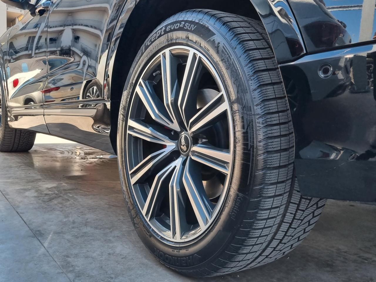 Audi Q8 I 45 3.0 tdi mhev Sport quattro tiptronic 231 CV
