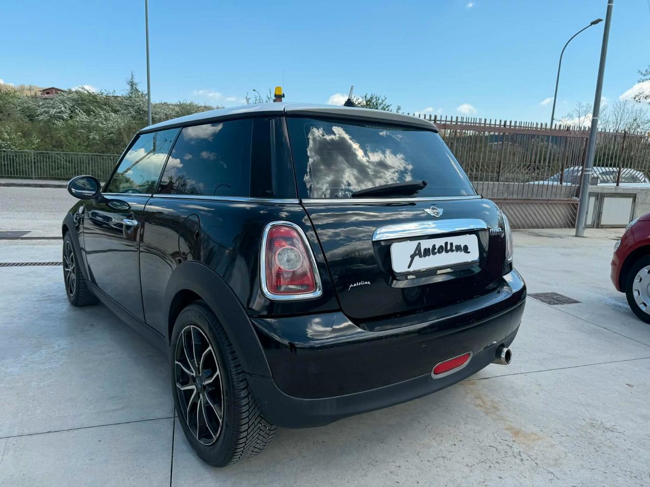 Mini COOPER D 1.6 D 110Cv 6M BICOLOR