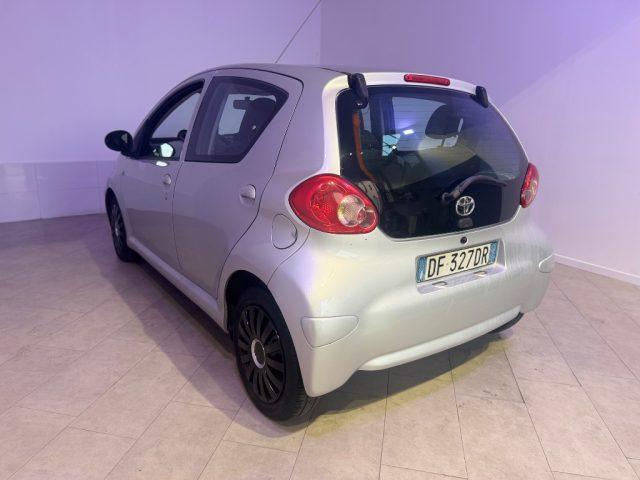 TOYOTA Aygo 1.0 12V VVT-i 5 porte Sol