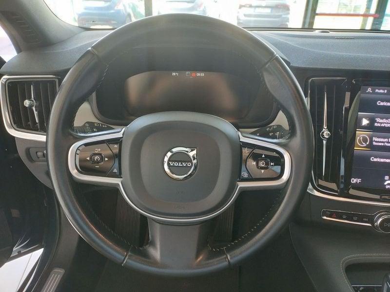 Volvo V90 Cross Country B4 (d) AWD Geatronic Business Pro Line