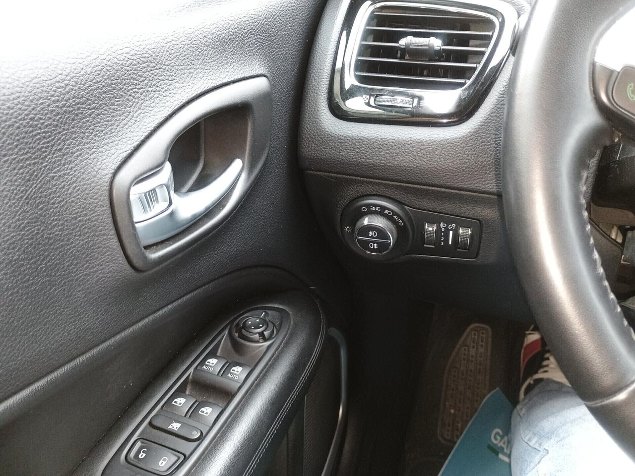 Jeep Compass 1.6 Night Eagle