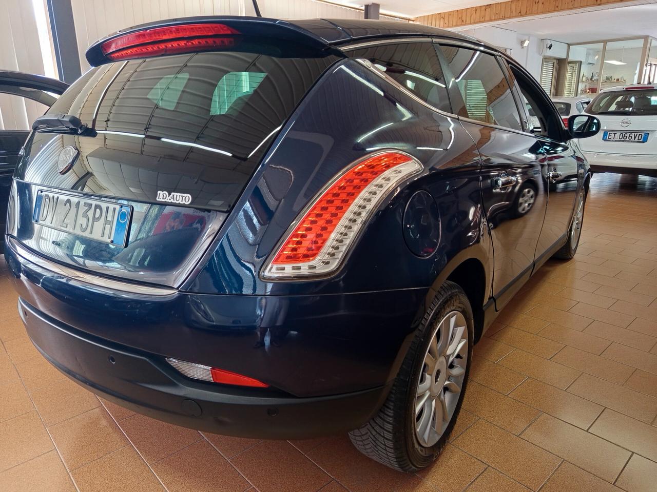 Lancia Delta 1.6 MJT DPF Platino, 111 Mila chilometri ok neopatentati