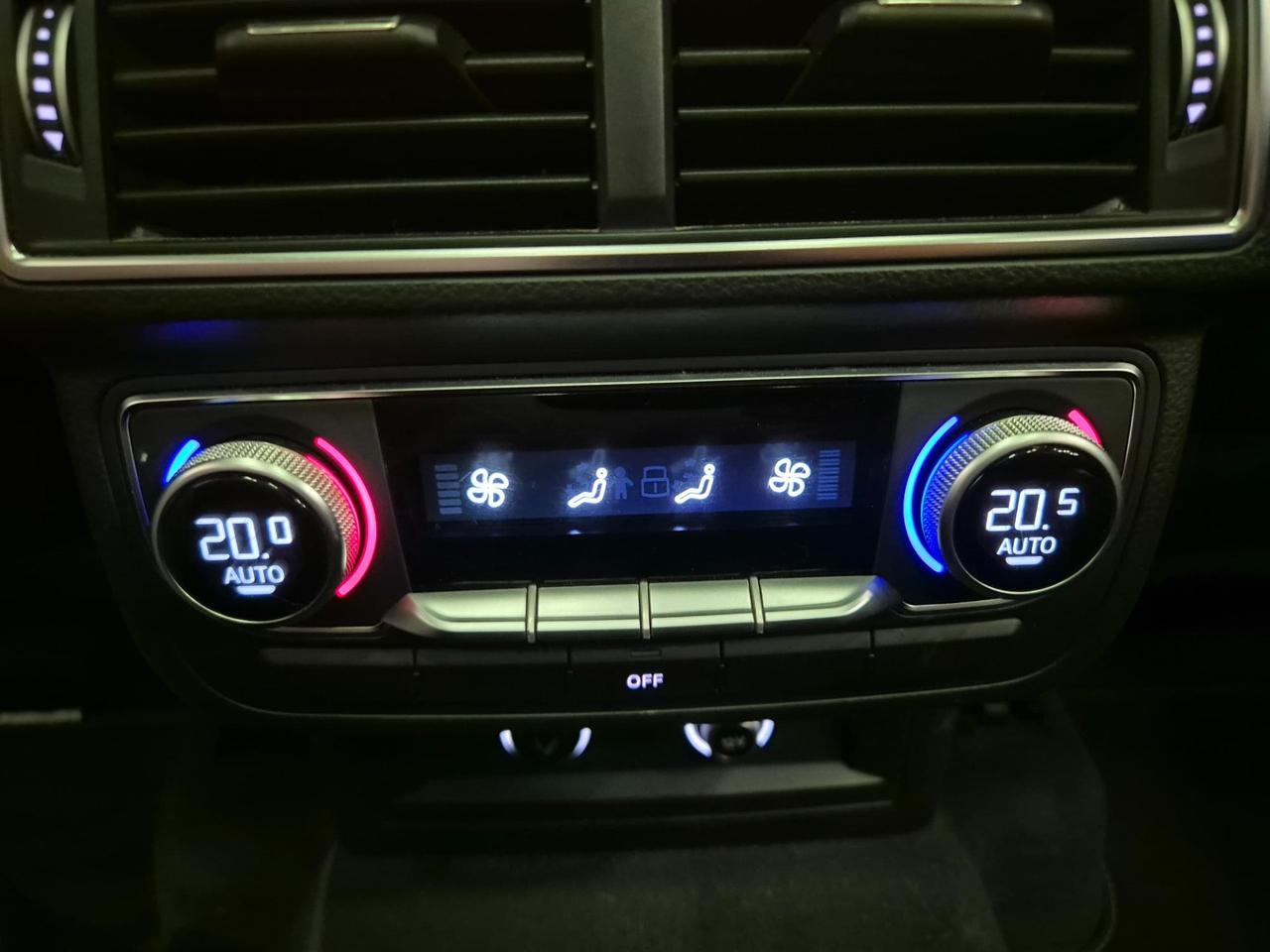 Audi Q7 3.0 tdi S Line quattro tiptronic - Cam - Cruise/Lim - Tetto