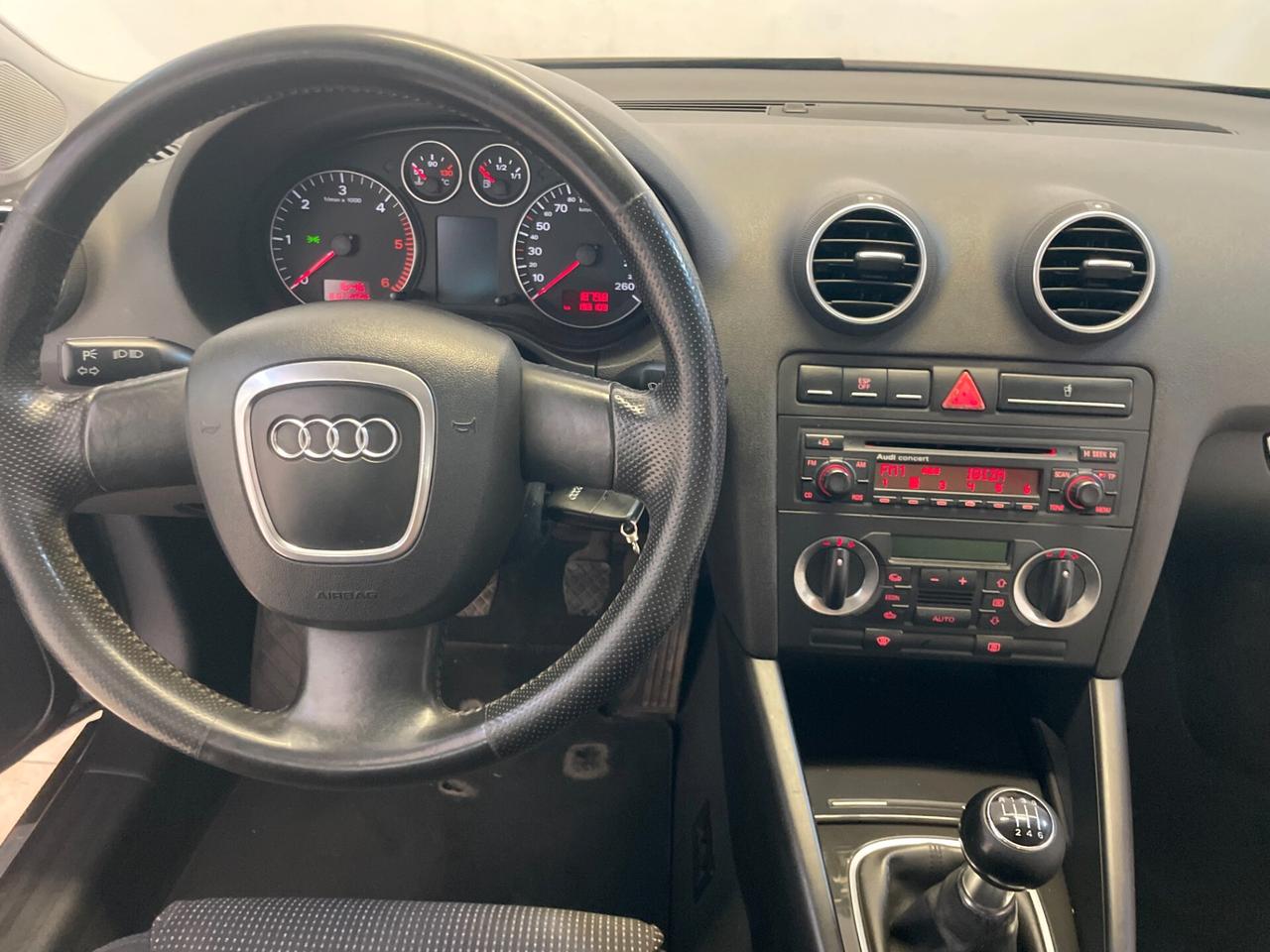 Audi A3 SPB 2.0 140 CV TDI Ambition FULL TAGLIANDATA NEOPATENTATI