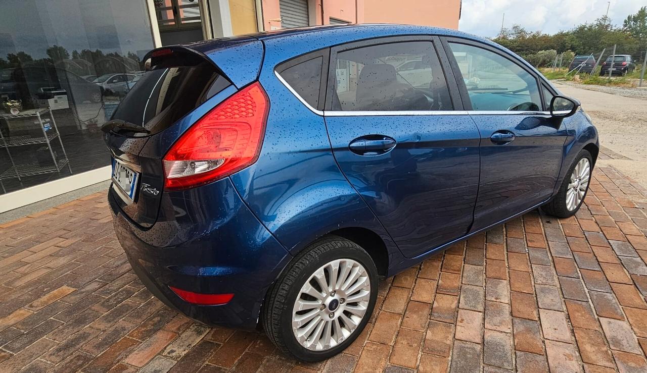 Ford Fiesta Fiesta 1.4 5 porte Bz.- GPL