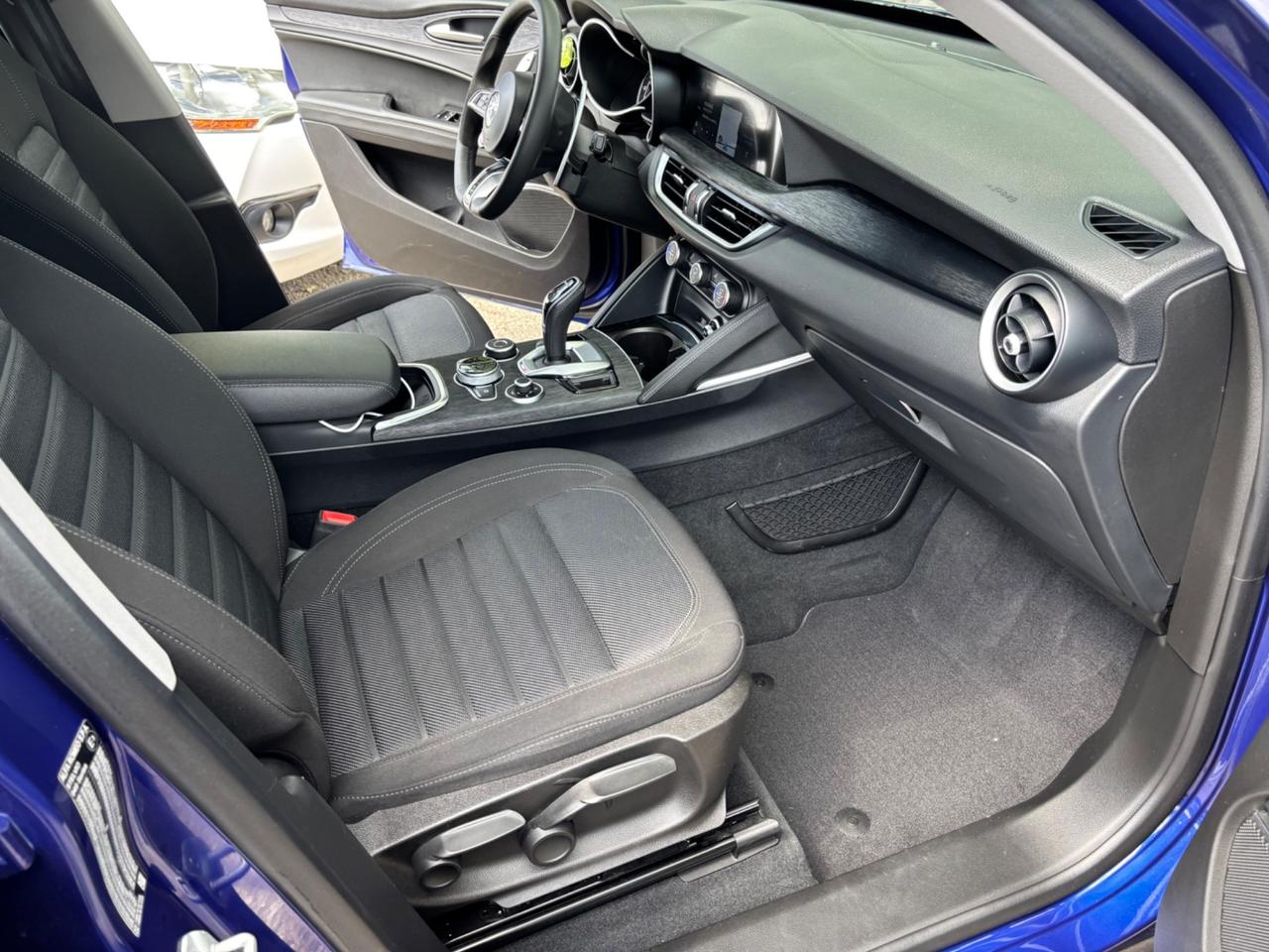 Alfa Romeo Stelvio 2.2 Turbodiesel 190 CV AT8 RWD Business