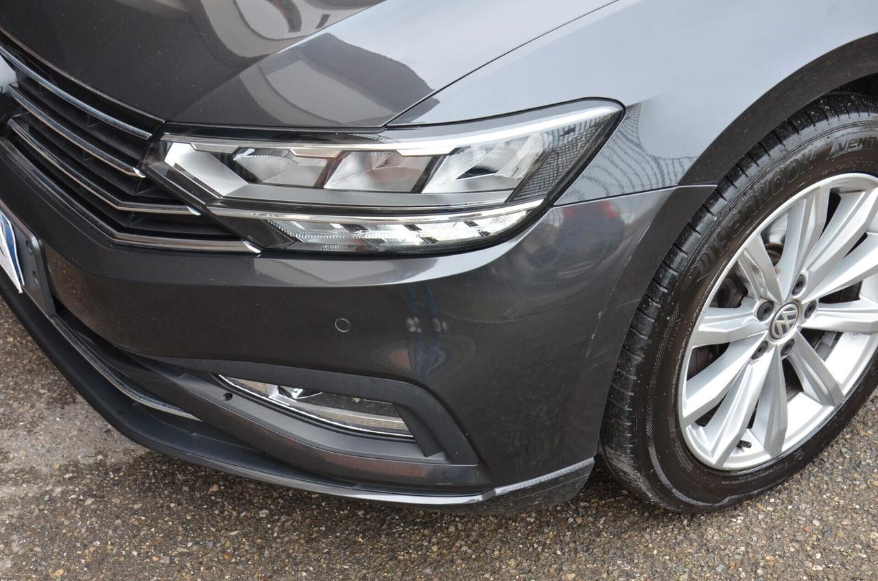 Volkswagen Passat 1.6 TDI SCR DSG Business BMT