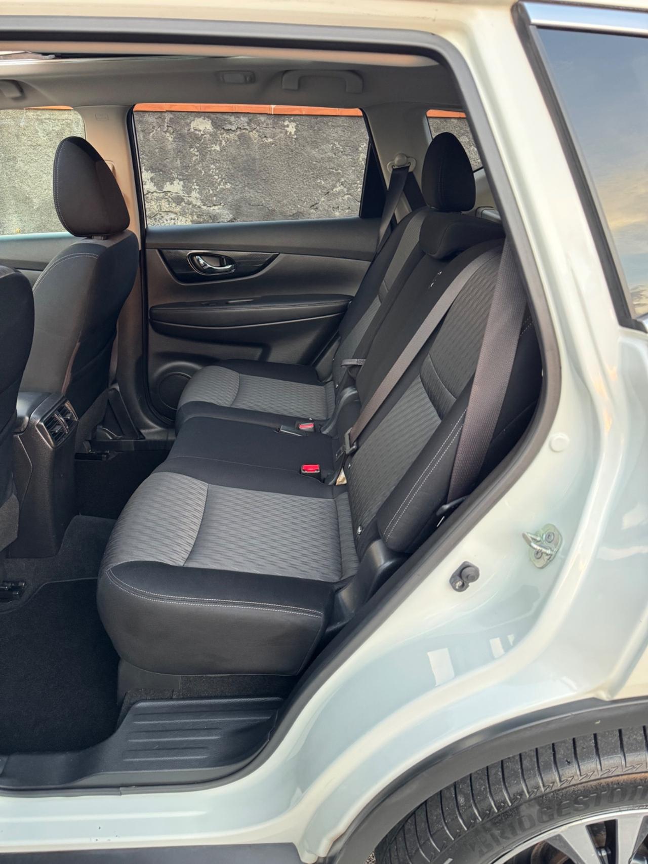 Nissan X-Trail 4x4 TETTO APRIBILE/CAMBIO AUTOMATICO