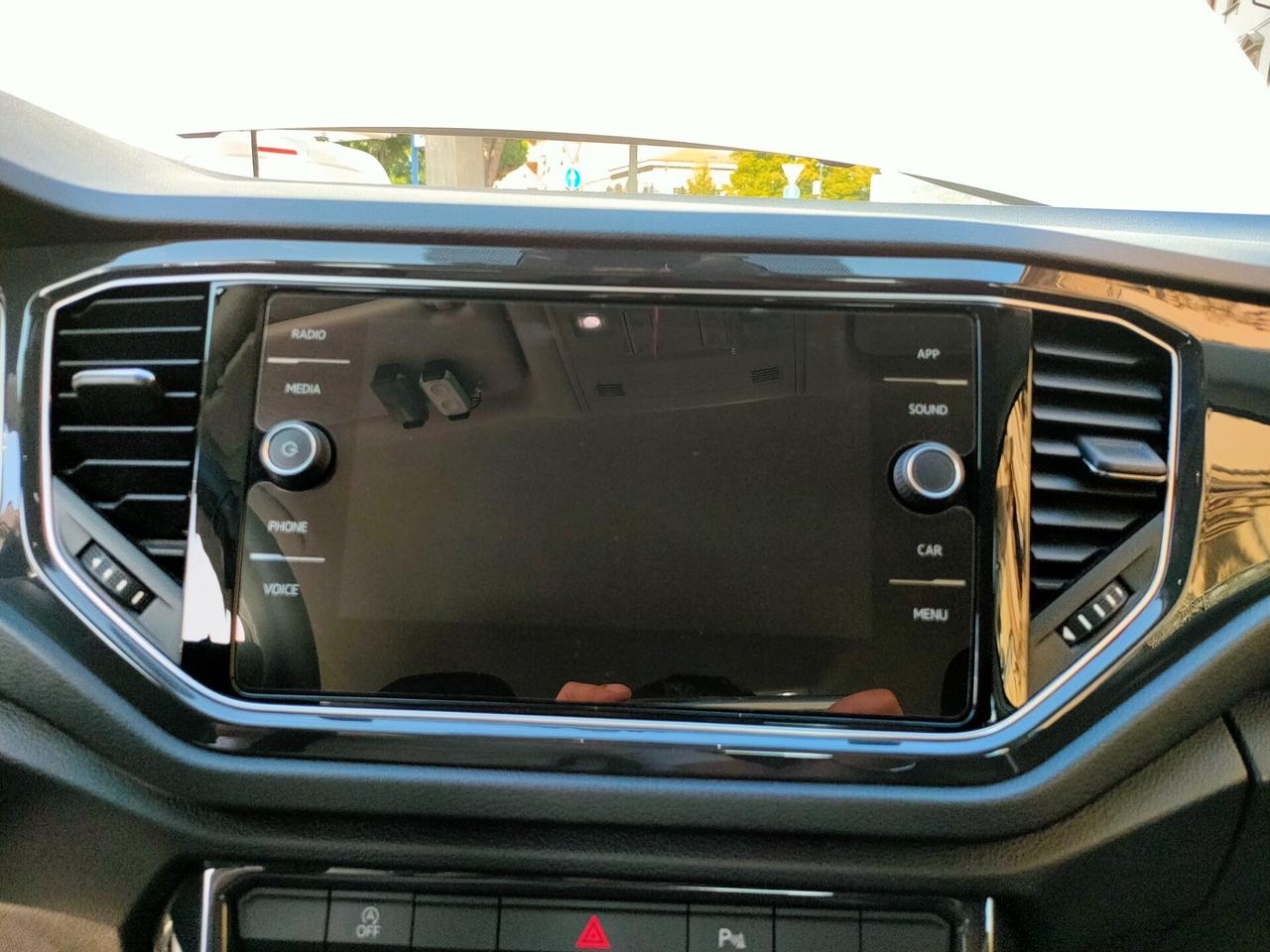 Volkswagen T-Roc 1.5 TSI ACT Advanced + Body kit R