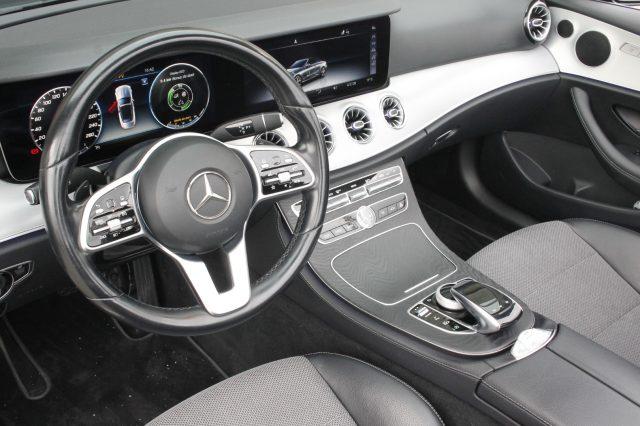 MERCEDES-BENZ E 220 d Auto Cabrio Sport LED