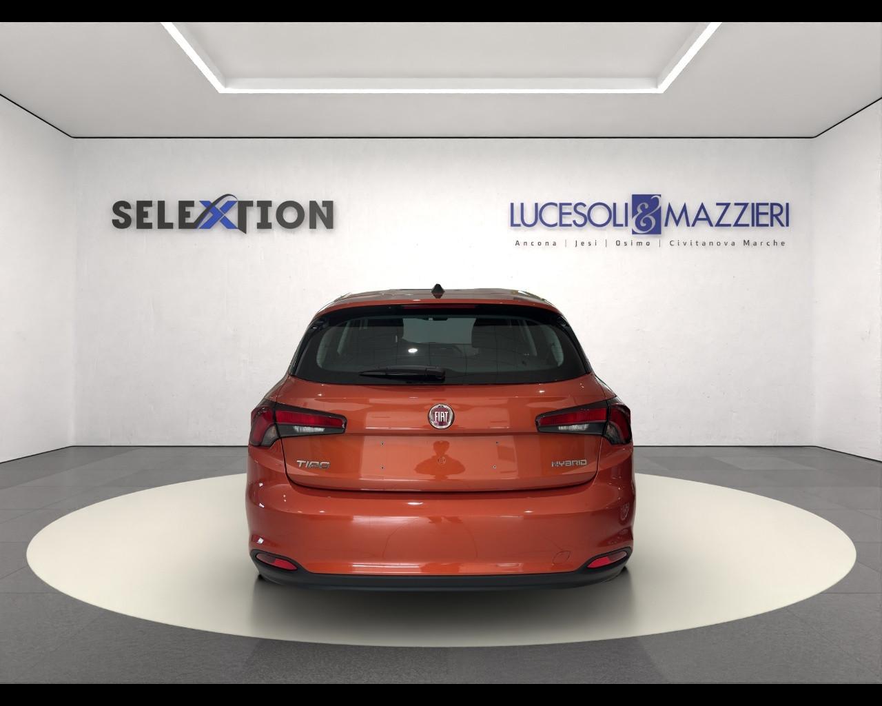 FIAT Tipo Hatchback Hybrid 1.5 Hybrid 130cv Dct Hb Tipo
