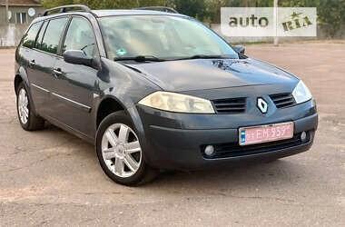 Renault Megane Mégane C-C 1.9 dCi/130CV Dynamique £990 non trattabili