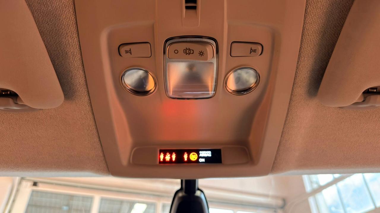 Citroen C4 Cactus BlueHDi 100 Shine