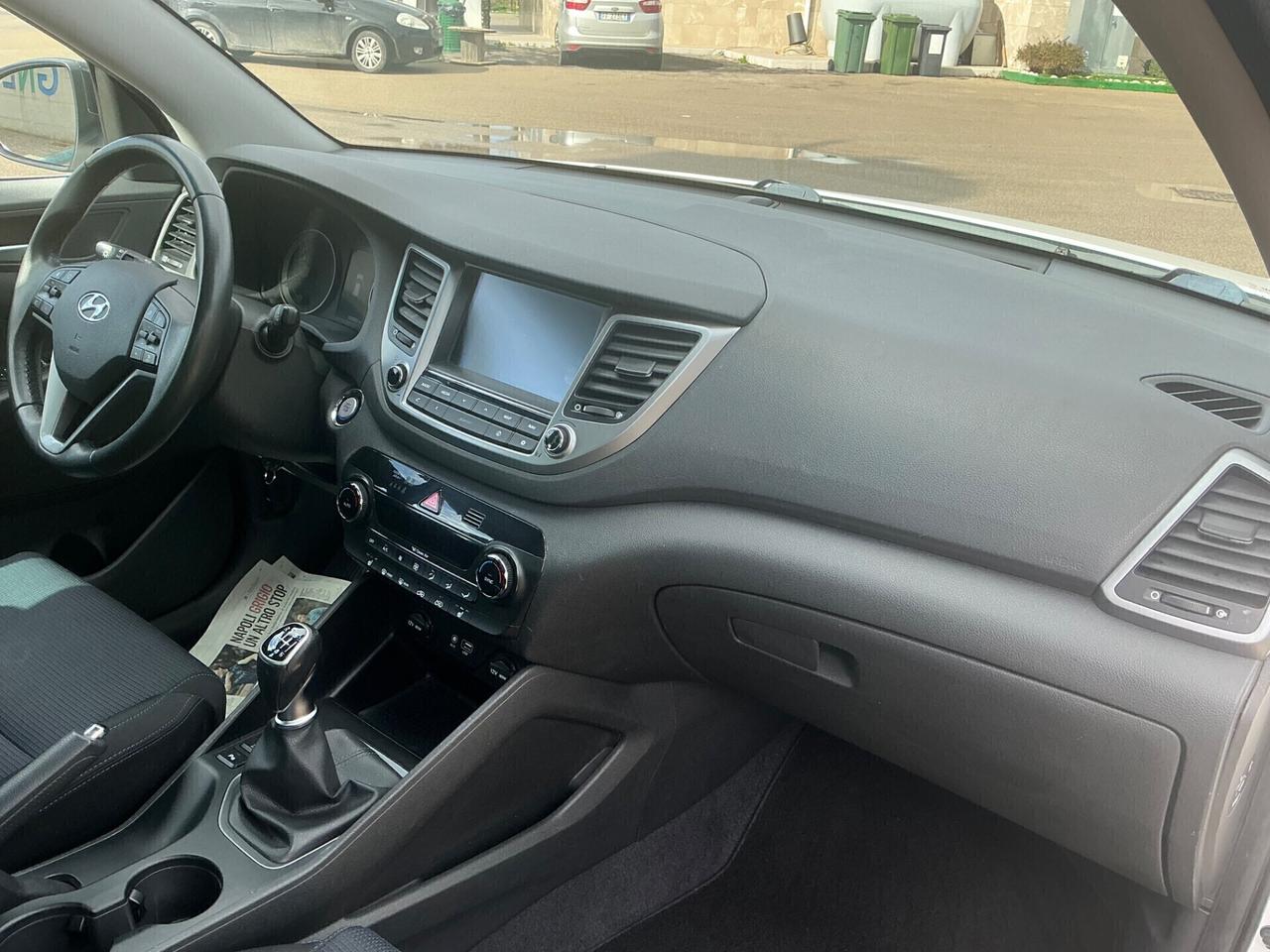 HYUNDAI TUCSON 1.7 CRDI XPOSSIBLE-3/2017