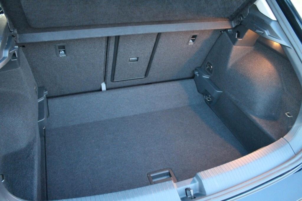 VOLKSWAGEN T-Roc 1.6 TDI *FULL LED *Quadro digitale