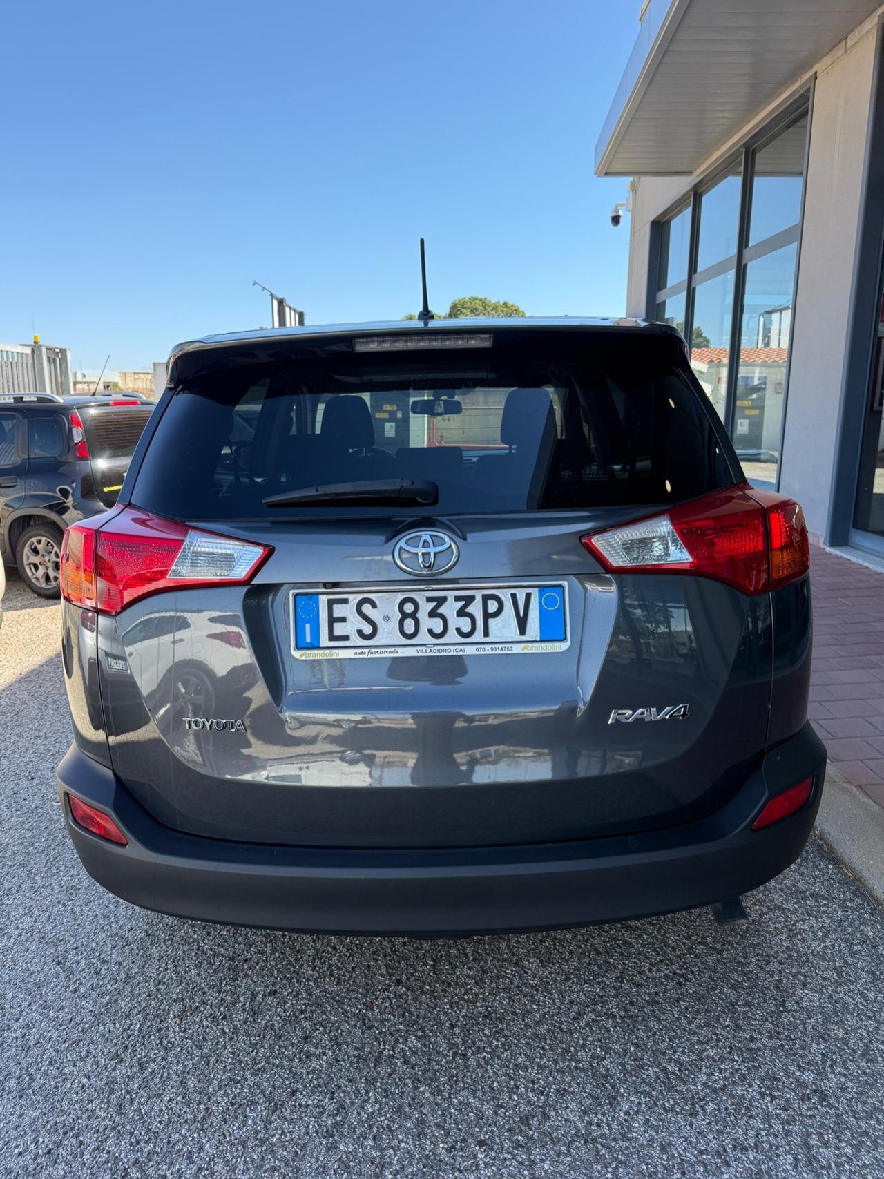 Toyota RAV 4 RAV4 2.0 D-4D 2WD my14"