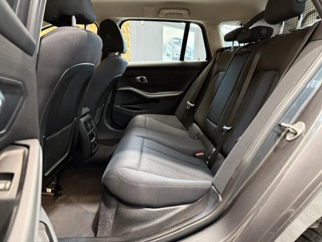 Bmw 318d Touring Business Advantage aut.