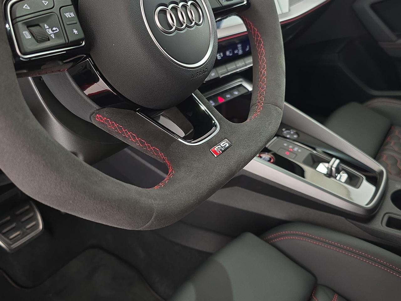 Audi RS3 sportback 2.5 tfsi quattro s-tronic