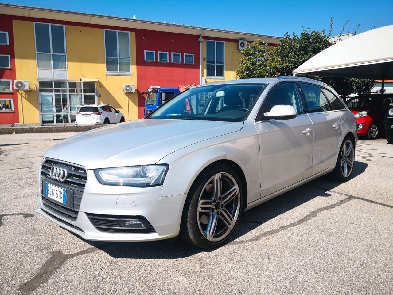 Audi A4 Avant 2.0 TDI 177CV multitronic ***PELLE/ALCANTARA***NAVI***XENO***