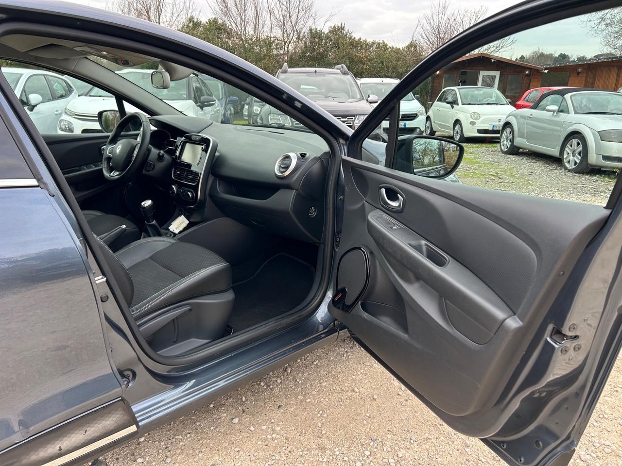 Renault Clio TCe 12V 90 CV GPL 5 porte Duel neopatentati rate