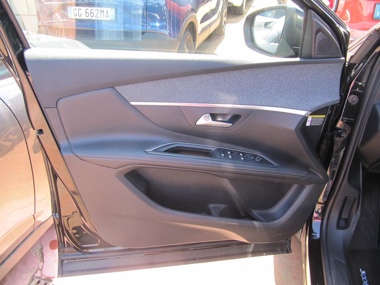 Peugeot 3008 BlueHDi 130 S&S Allure - tetto apribile e panoramico