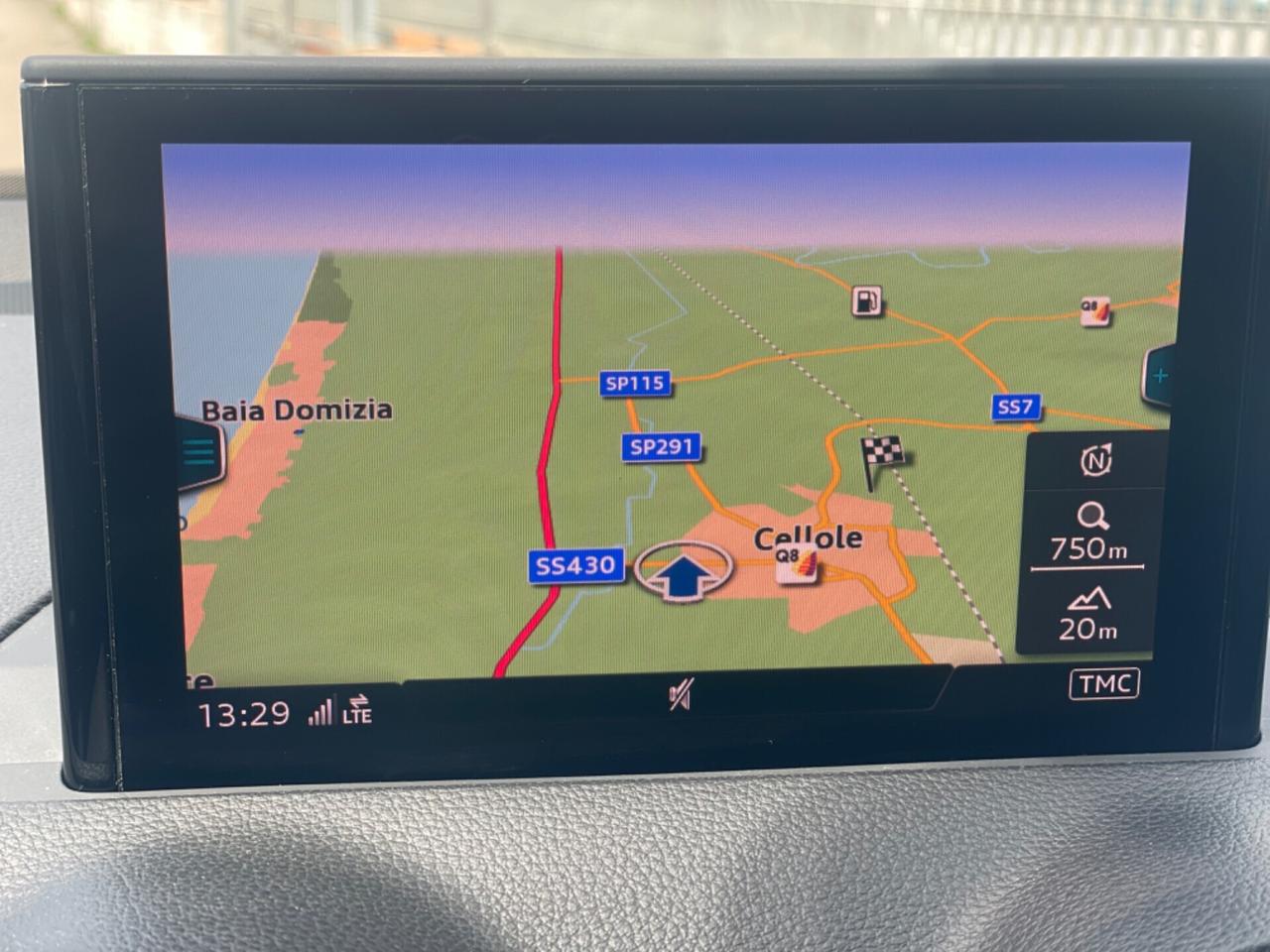 Audi Q2 30 TDI Admired