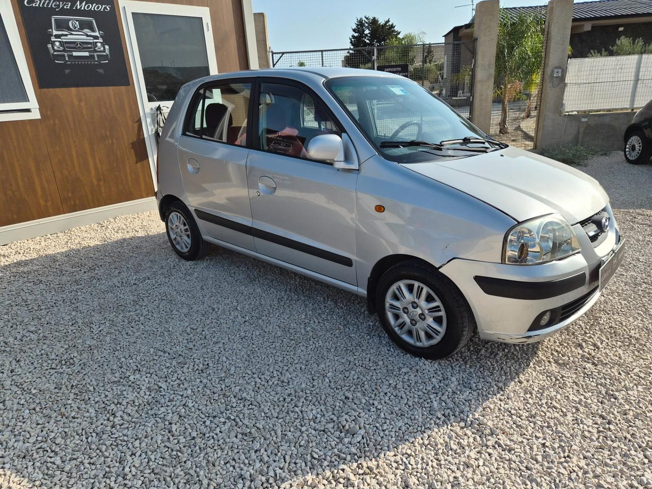 Hyundai Atos 1.1 benzina cambio automatico