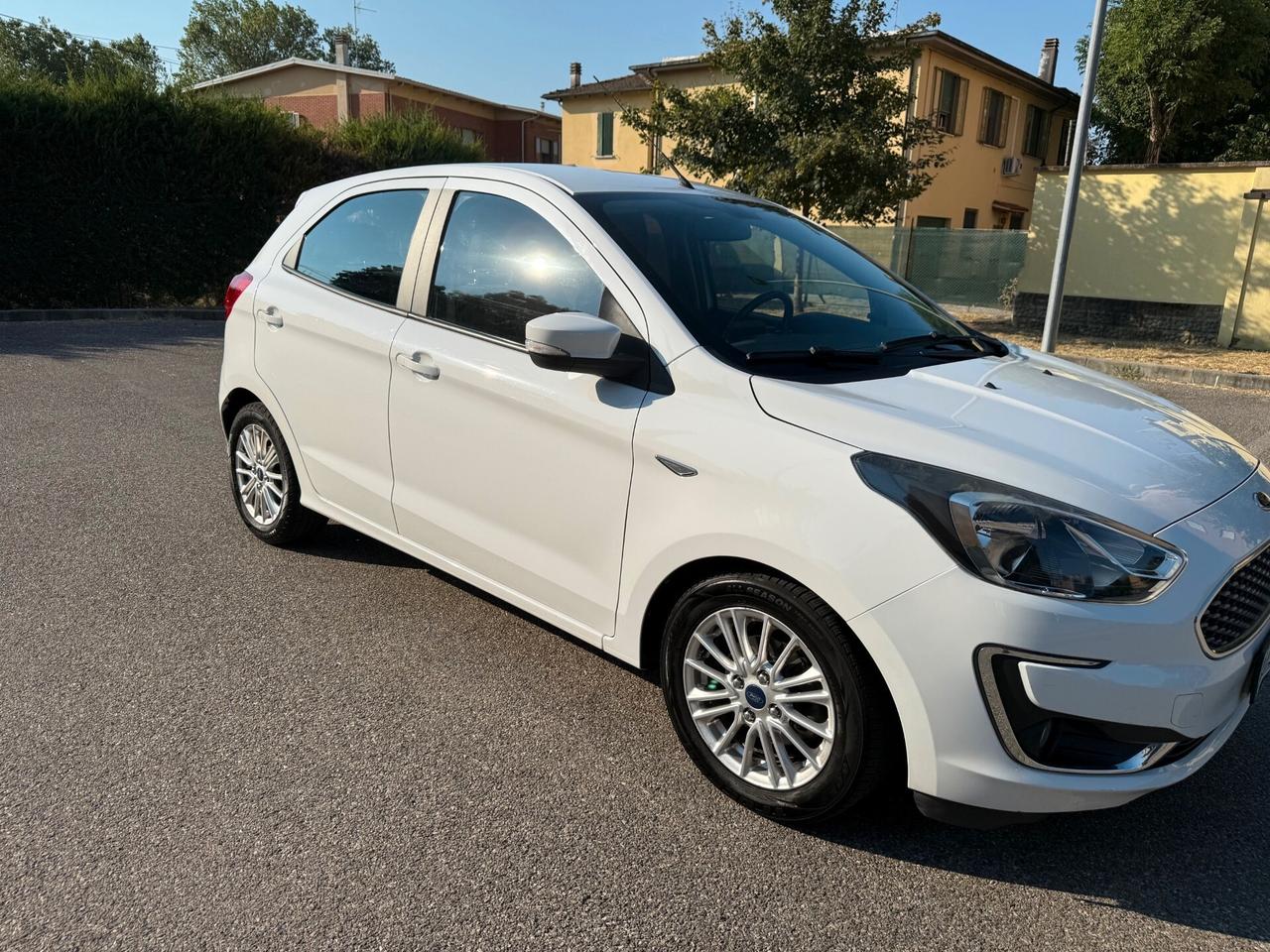 Ford Ka/Ka+ 1.2 - NEOPATENTATI - 12 MESI DI GARANZIA -