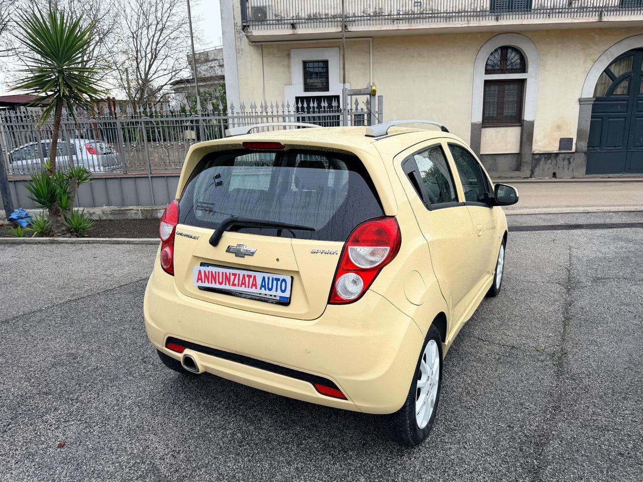 Chevrolet Spark 1.0 LT 77.000 KM