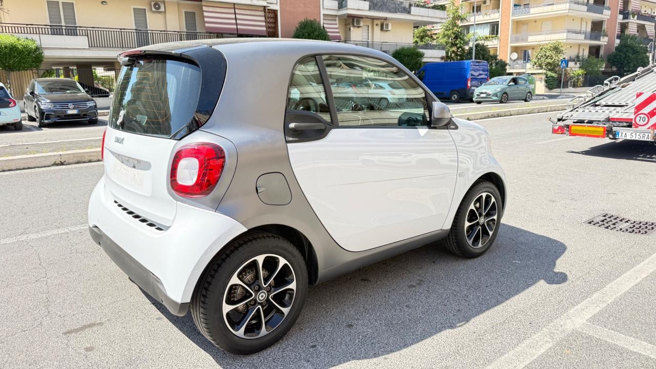Smart ForTwo 90 0.9 Turbo twinamic Passion LED NAVI CERCHI 15 BLUETOOTH PDC