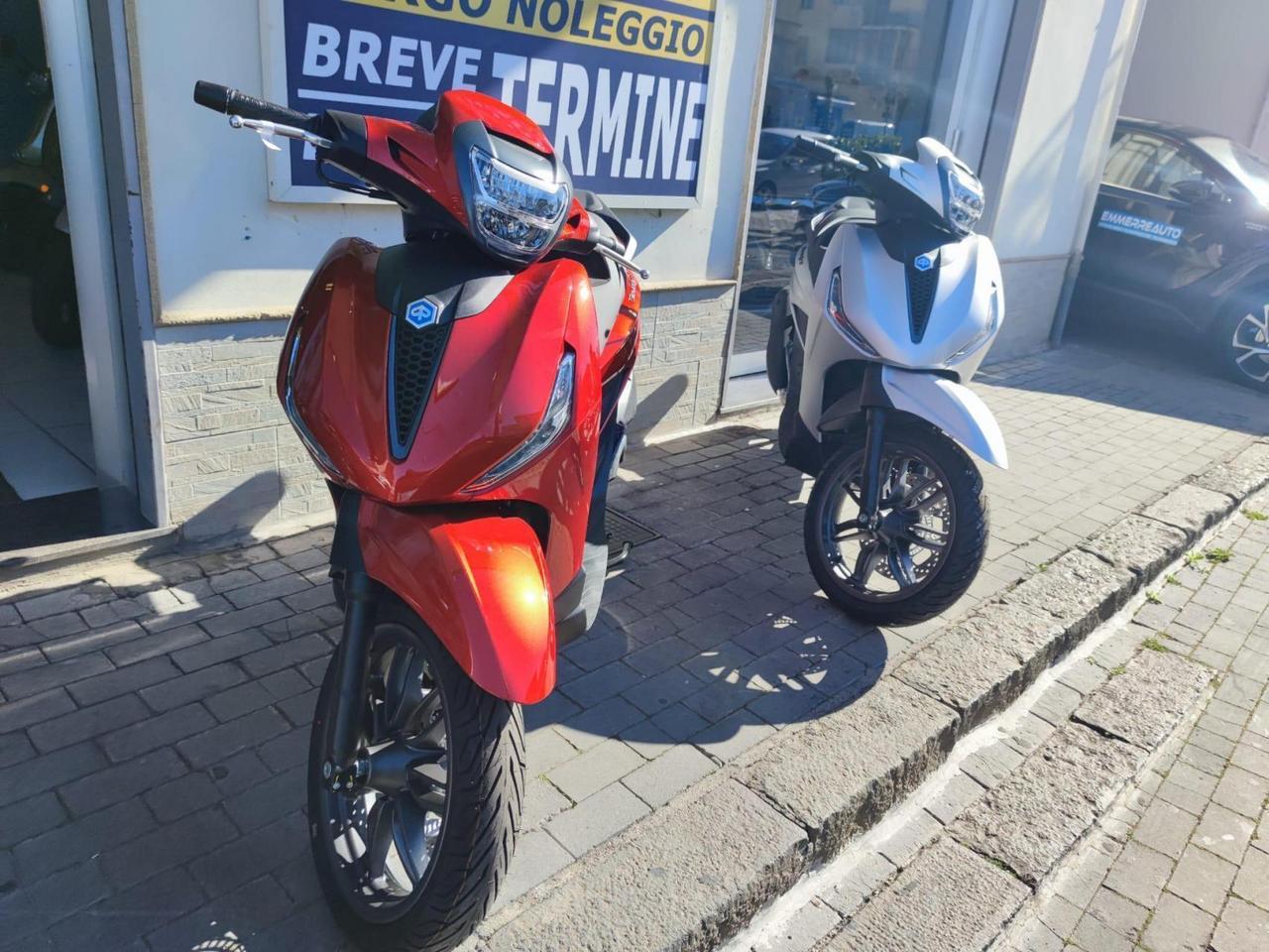 Piaggio Beverly 300 NUOVO 2024