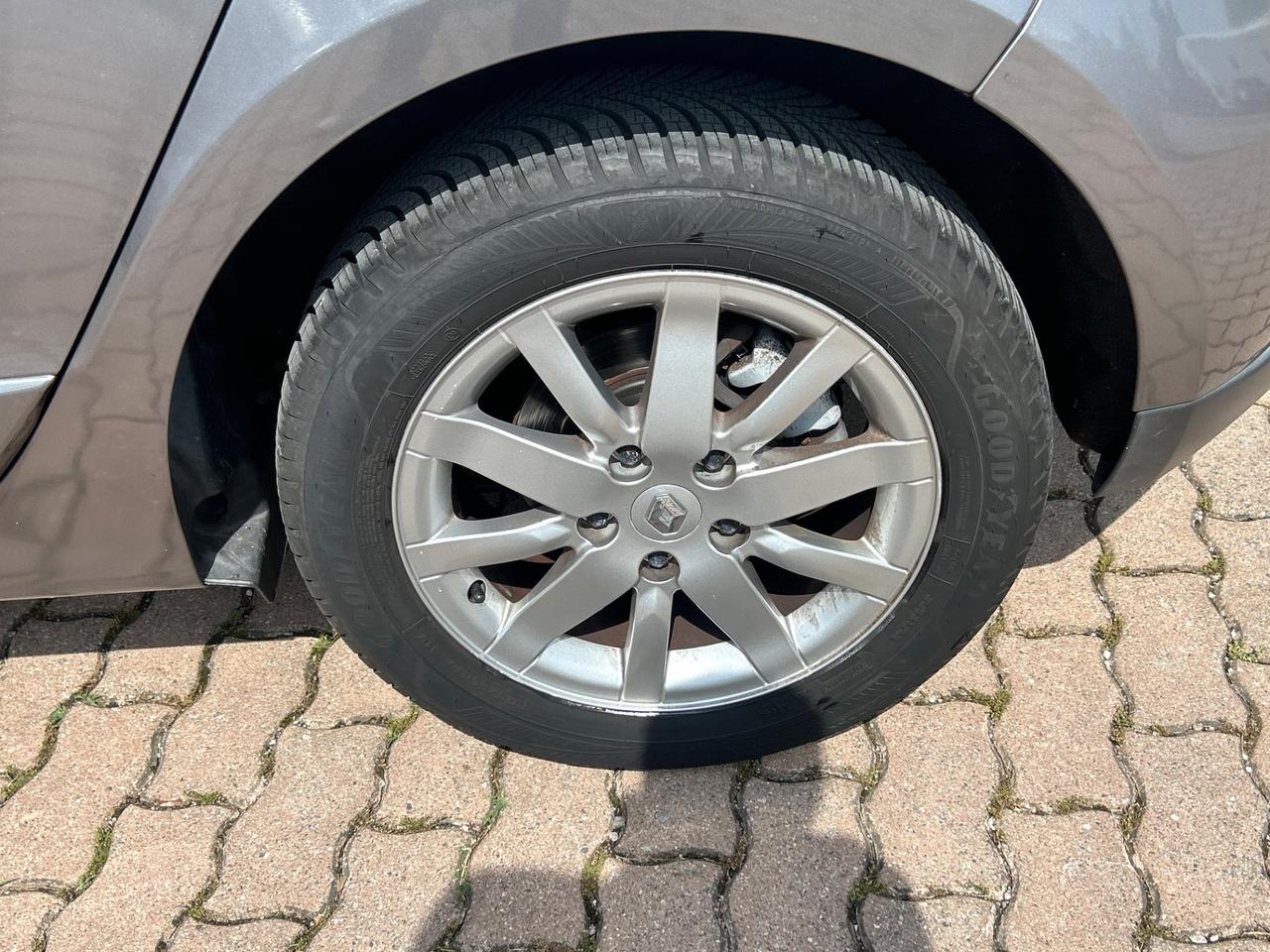 Renault Scenic Scénic X-Mod 1.6 Attractive
