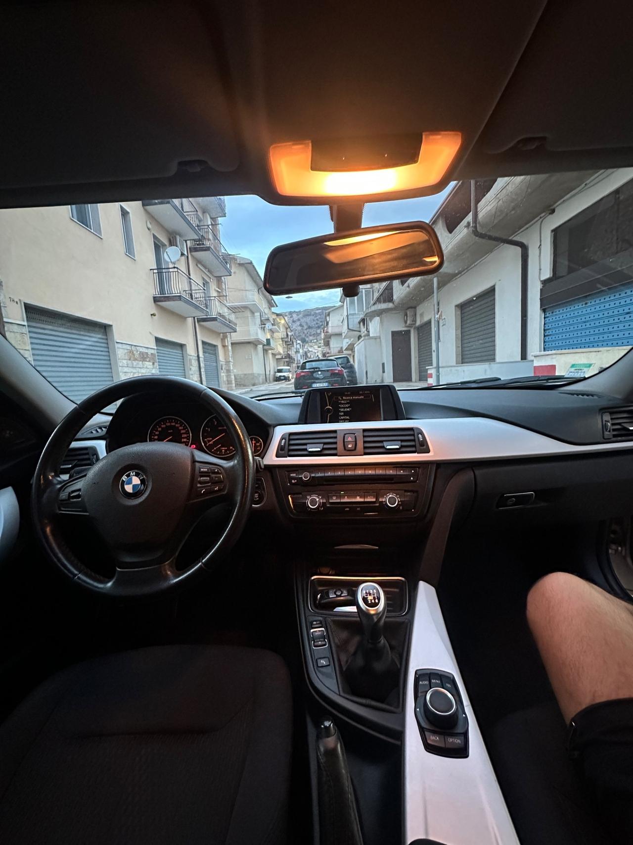 Bmw 320 320d Touring Luxury