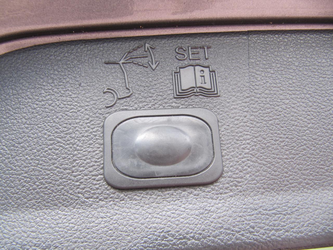 Ford Kuga 2.0 TDCI 140 CV 4WD Powershift Titanium - AUTOMATICO