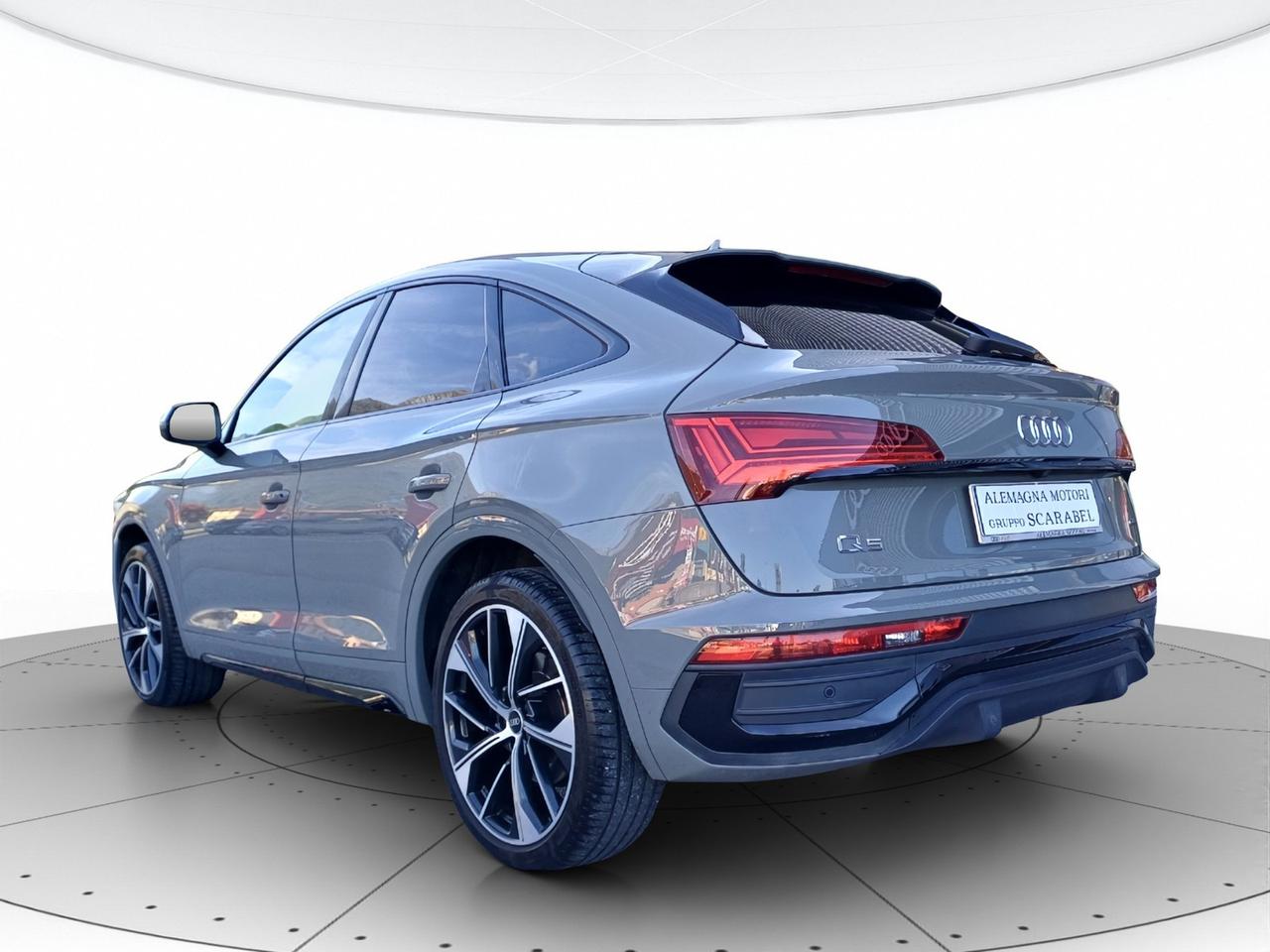 Audi Q5 sportback 40 2.0 tdi mhev 12v s line quattro s-tronic