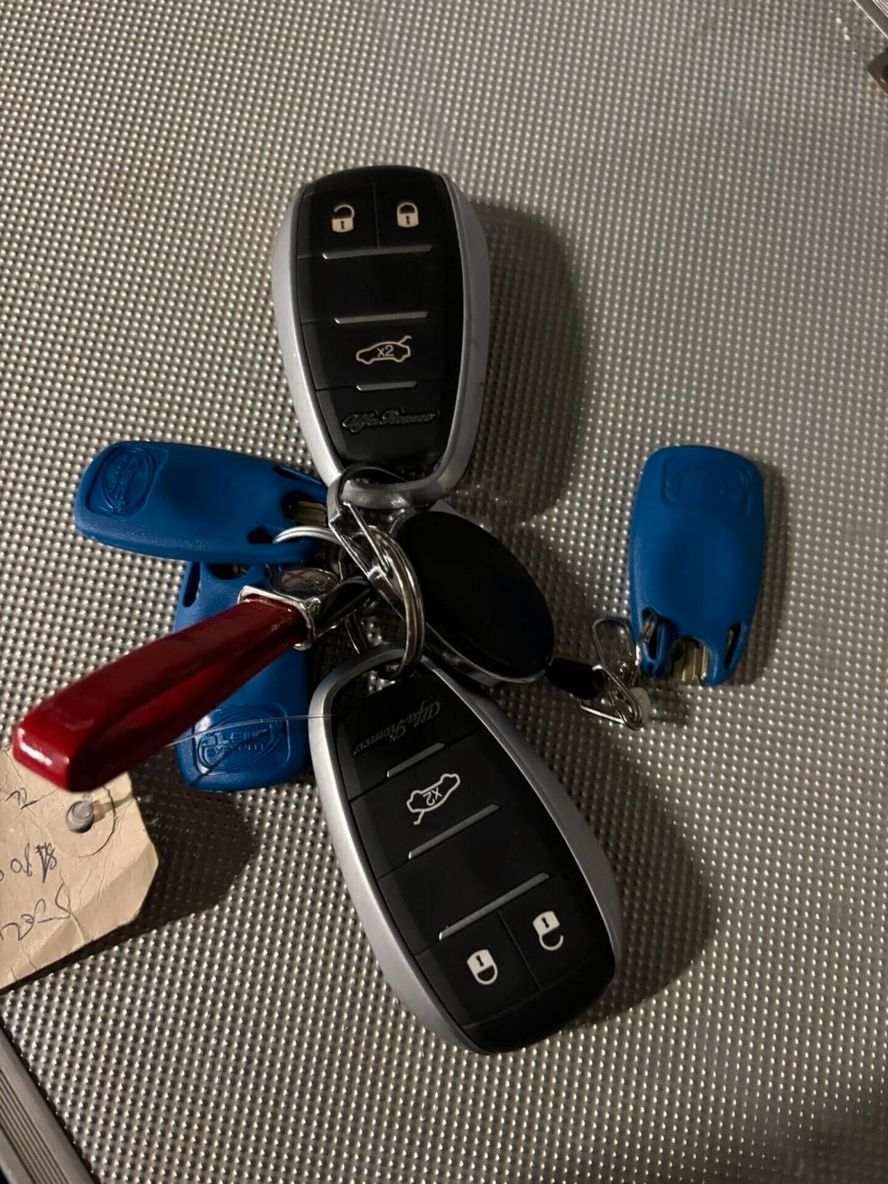 Alfa Romeo Stelvio 2.2 Turbodiesel 210 CV AT8 Q4 Executive--