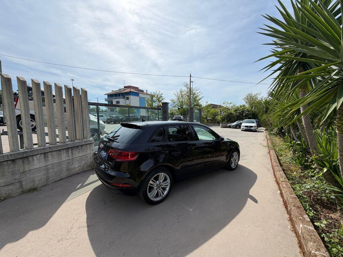 AUDI - A3 Sportback - 1.4 TFSI g-tron Ambition