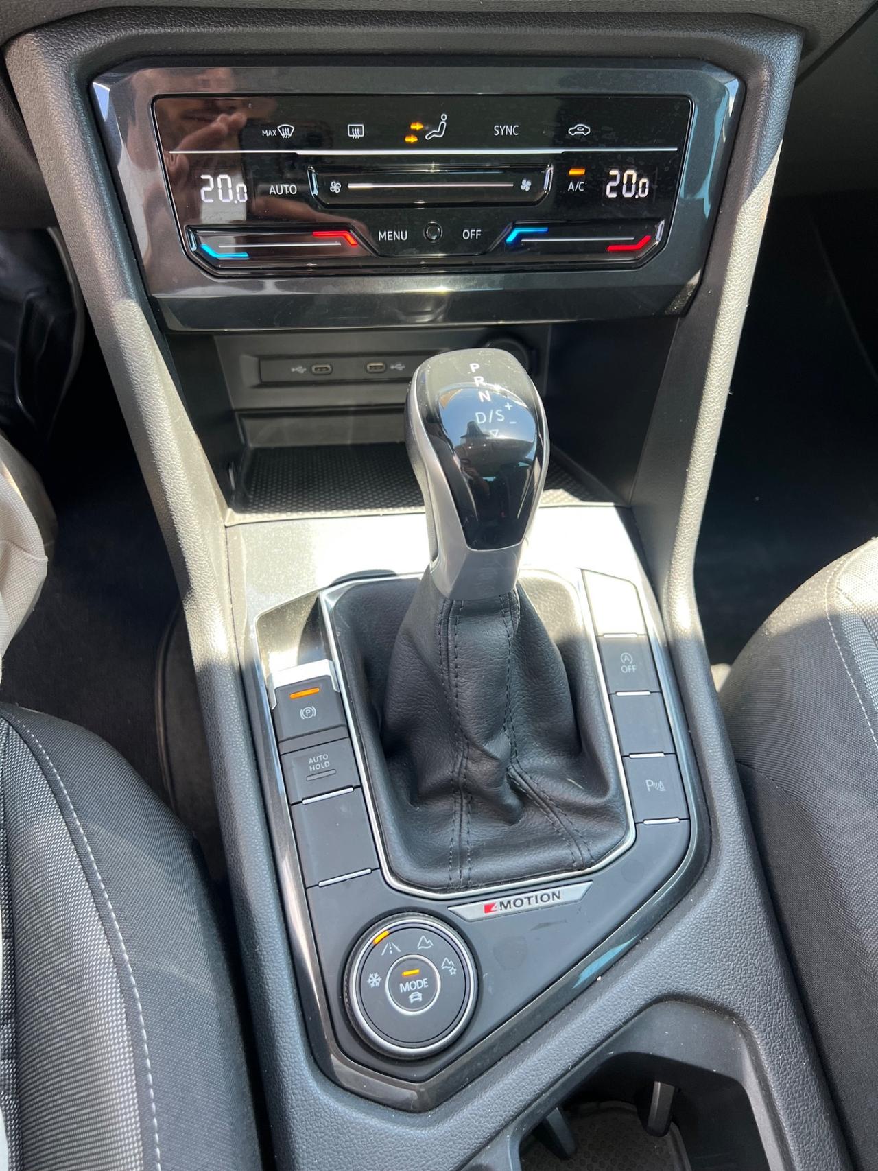 Volkswagen Tiguan 2.0 TDI 150 CV DSG 4MOTION Elegance
