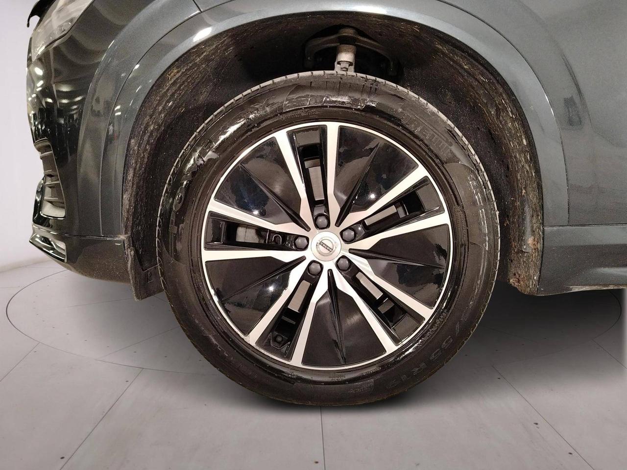 Volvo XC90 2.0 b5 Momentum awd