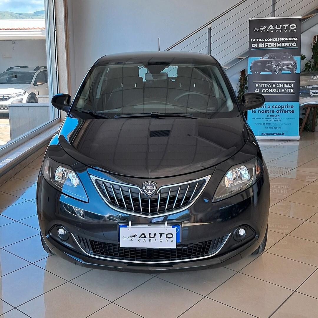 Lancia Ypsilon 1.0 FireFly 5 porte S&S Hybrid Oro