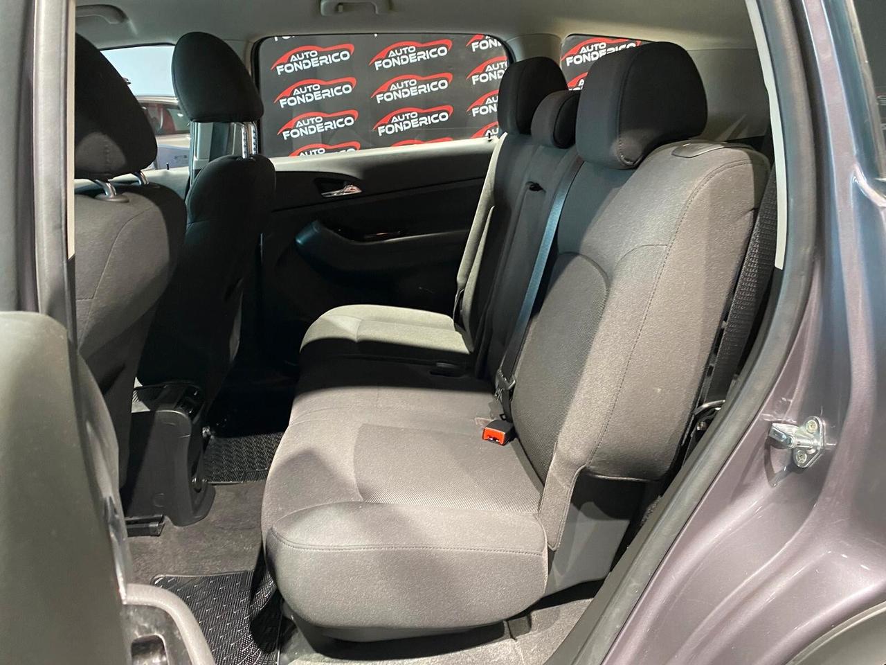 Chevrolet Orlando 2.0 Diesel 7 POSTI - 2012
